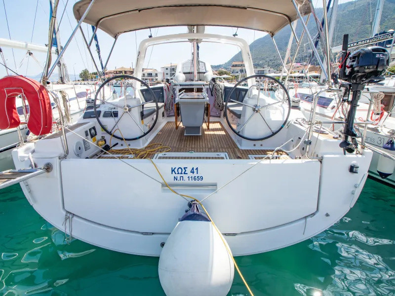 Yacht BENETEAU - Oceanis 41.1 "Kos 41"