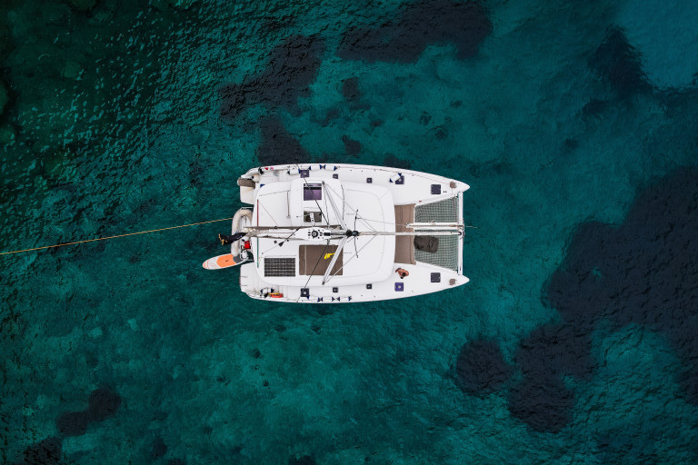 Yacht LAGOON - 42 "Premium"