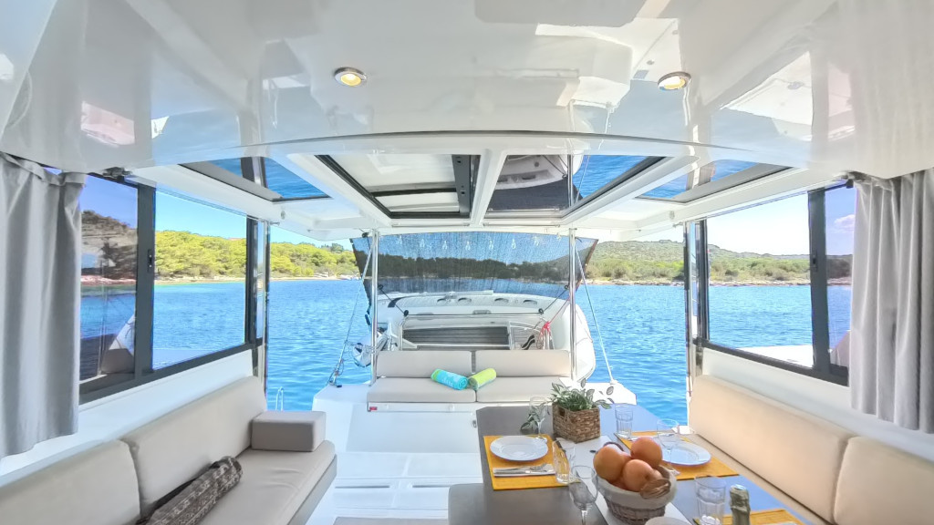 Yacht CATANA - Bali Catspace "Moje Sunce"