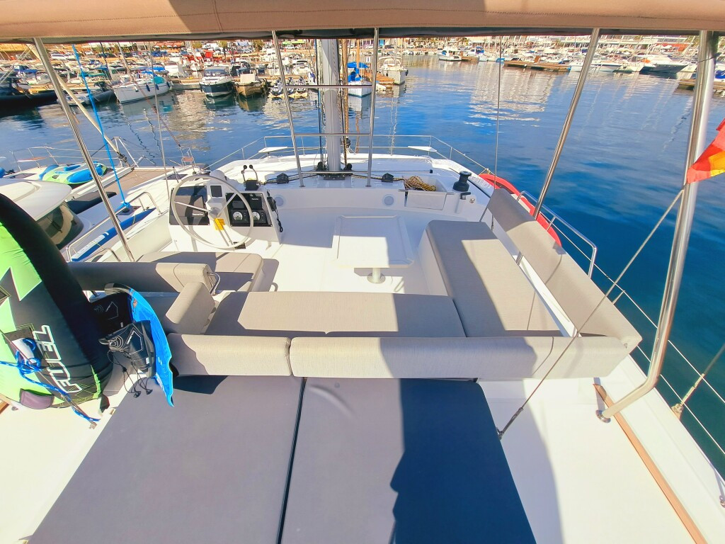 Yacht CATANA - Bali 4.6 "Cancelli del Cielo"