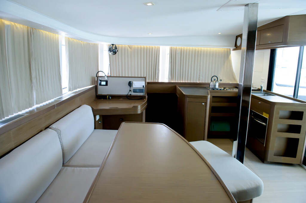 Yacht LAGOON - 42 "Full Moon"