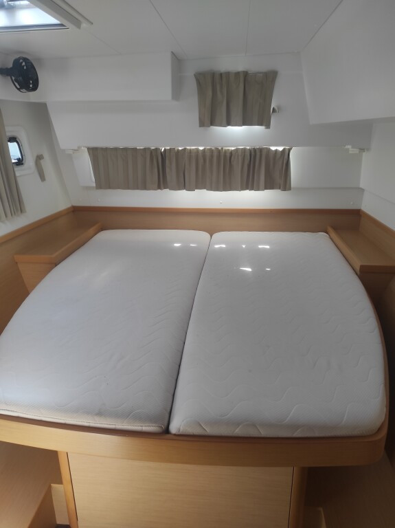 Yacht LAGOON - 42 "La Mar"