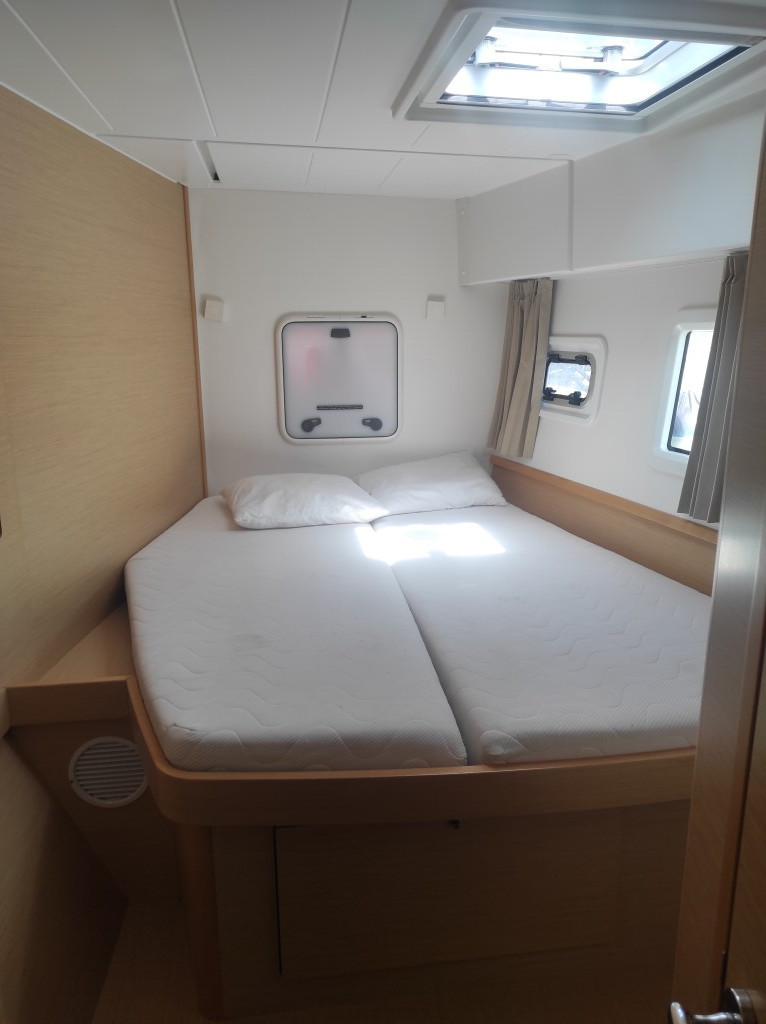 Yacht LAGOON - 42 "La Mar"