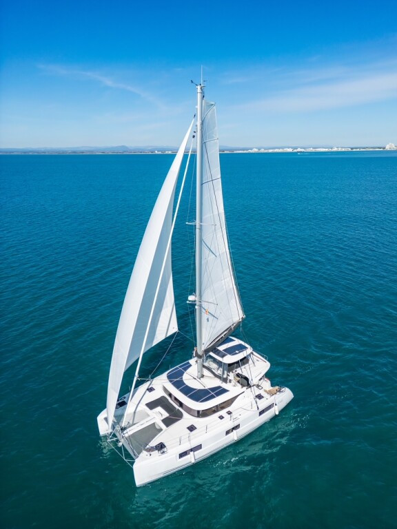 Yacht LAGOON - 46 "Jemale"