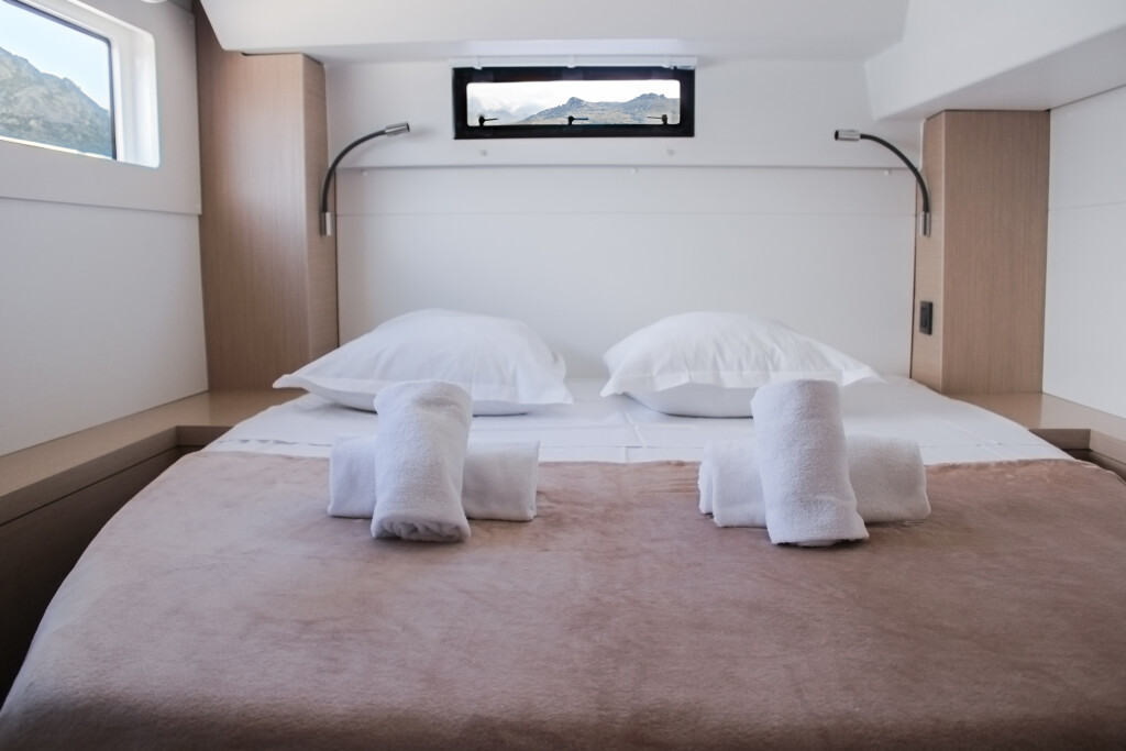 Yacht LAGOON - 46 "L'Orceo"