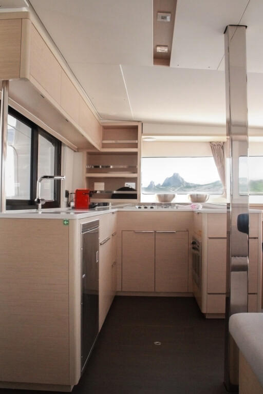 Yacht LAGOON - 46 "L'Orceo"