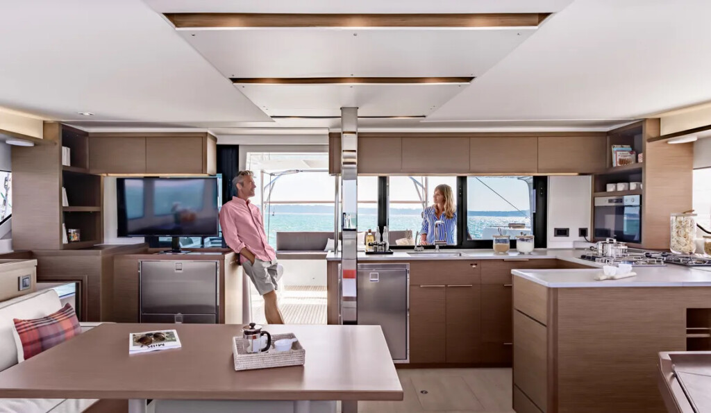 Yacht LAGOON - 46 "Theloulisa"