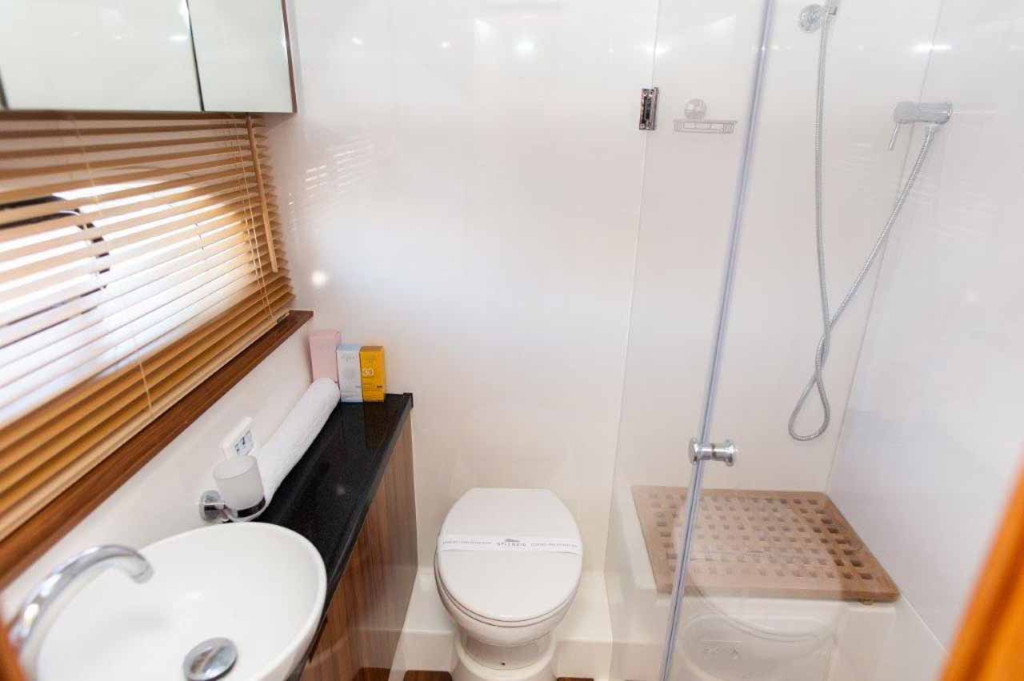 Yacht AQUILA YACHTS - 44 "Adriatic Z"