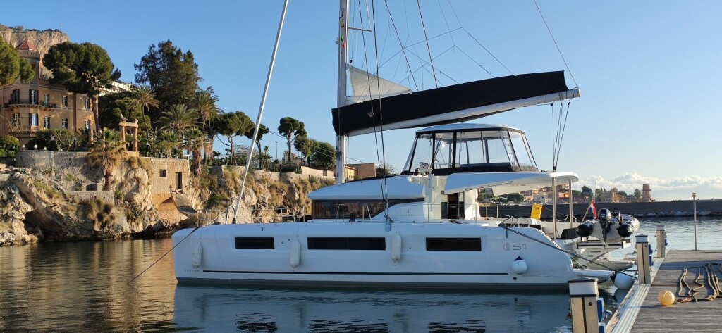 Yacht LAGOON - 51 "Euphoria IV"