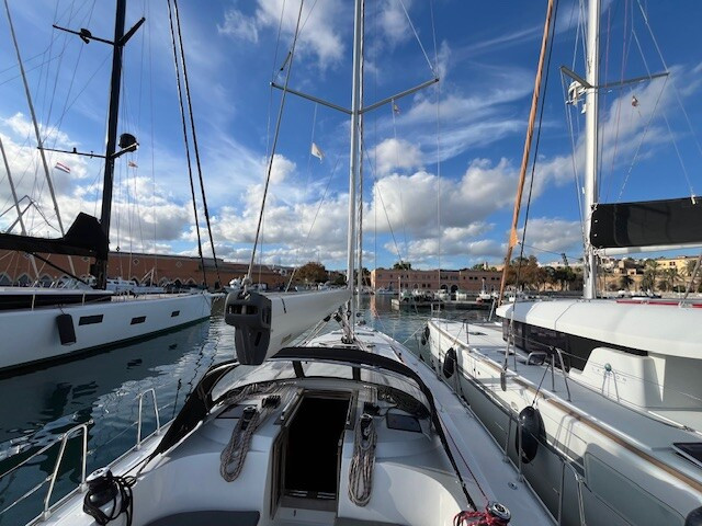 Yacht BAVARIA - Cruiser 46 "Amelva"