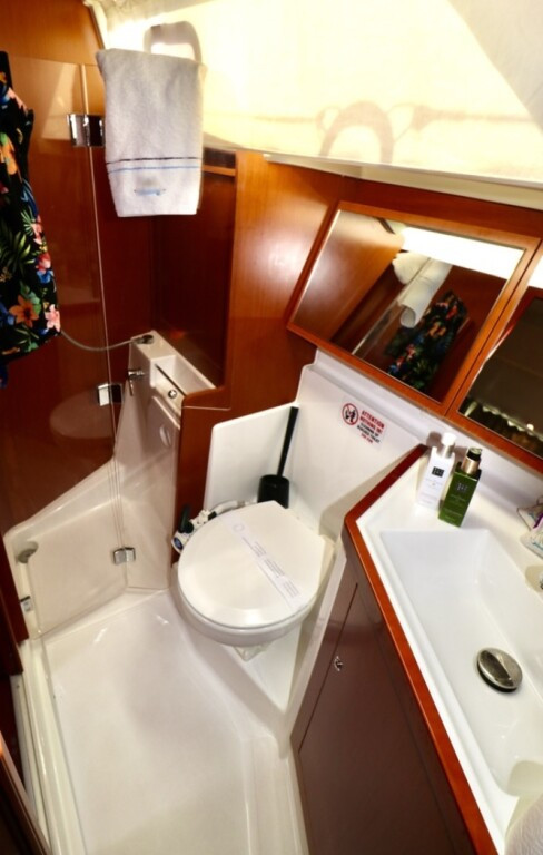 Yacht BENETEAU - Oceanis 41.1 "Mala Nevina"