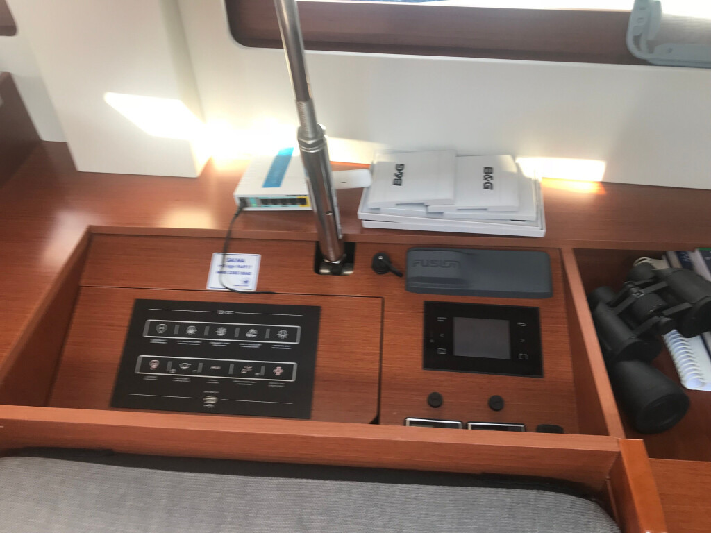 Yacht BENETEAU - Oceanis 51.1 "Salma"