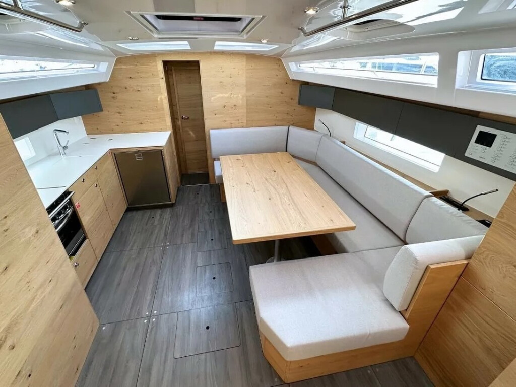 Yacht ELAN - Impression 45 "Emotion"