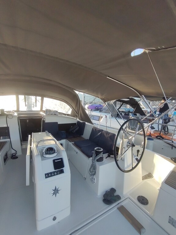 Yacht JEANNEAU - Sun Odyssey 440 "Habibi"