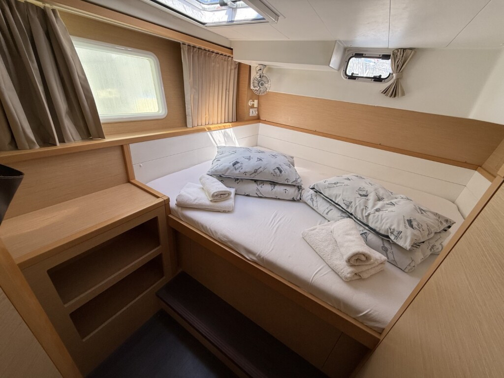 Yacht LAGOON - 39 "Cava"