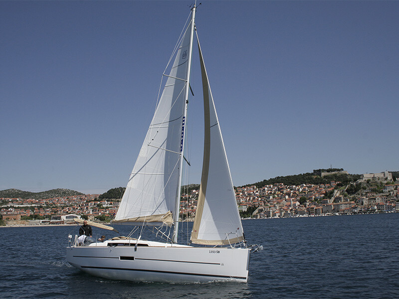 Yacht DUFOUR - 350 Grand Large "Luka"