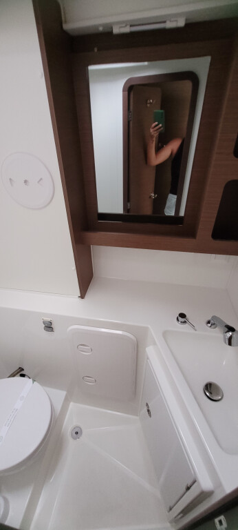 Yacht LAGOON - 42 "Best Love"