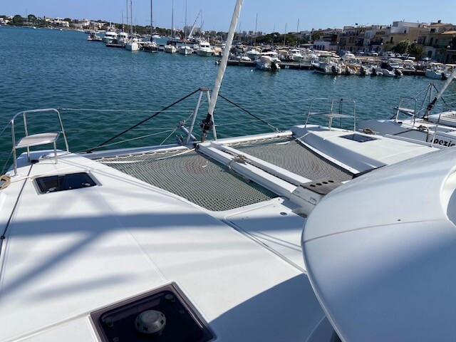 Yacht LAGOON - 46 "Star of the Seas IV"