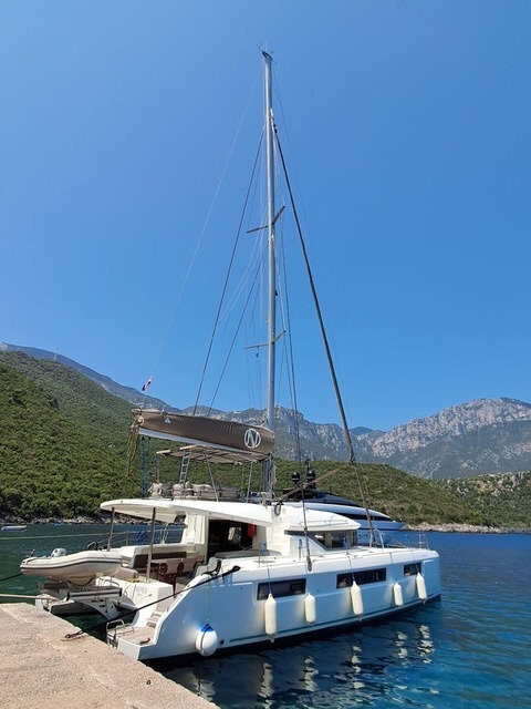 Yacht LAGOON - 50 "Merev"