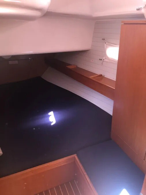 Yacht BAVARIA - 43 Cruiser "Aqua Dream"