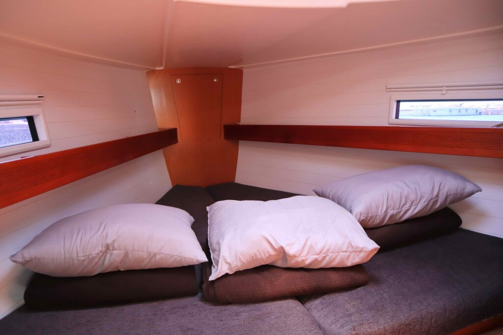 Yacht BAVARIA - Cruiser 40 "Fortuna Redux"