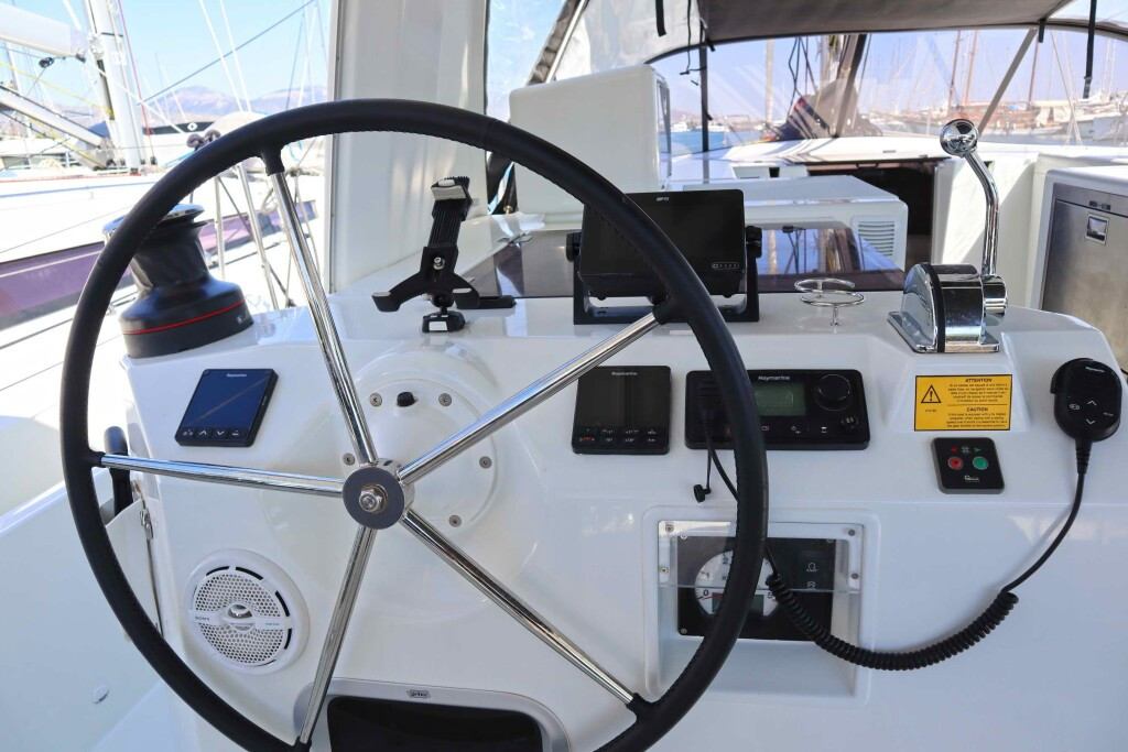 Yacht JEANNEAU - Sun Loft 47 "Sun Rise III"