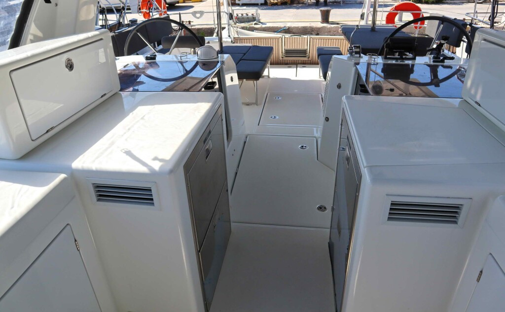 Yacht JEANNEAU - Sun Loft 47 "Sun Rise III"