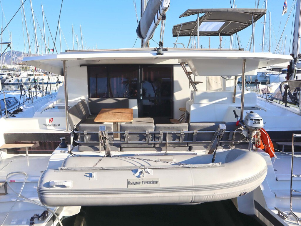 Yacht FOUNTAINE PAJOT - Astrea 42 "Hannah III"