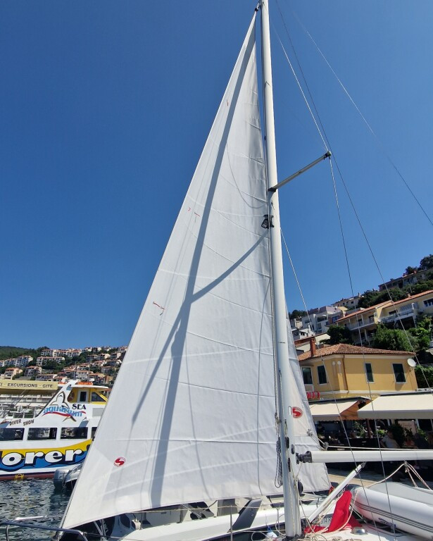 Yacht BAVARIA - 30 Cruiser "Ana"