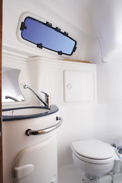 Yacht BAVARIA - 30 Cruiser "Ana"