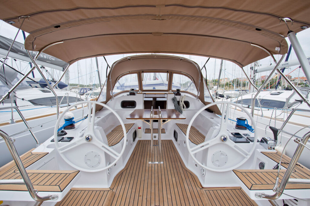 Yacht ELAN - Impression 40 "Silente"
