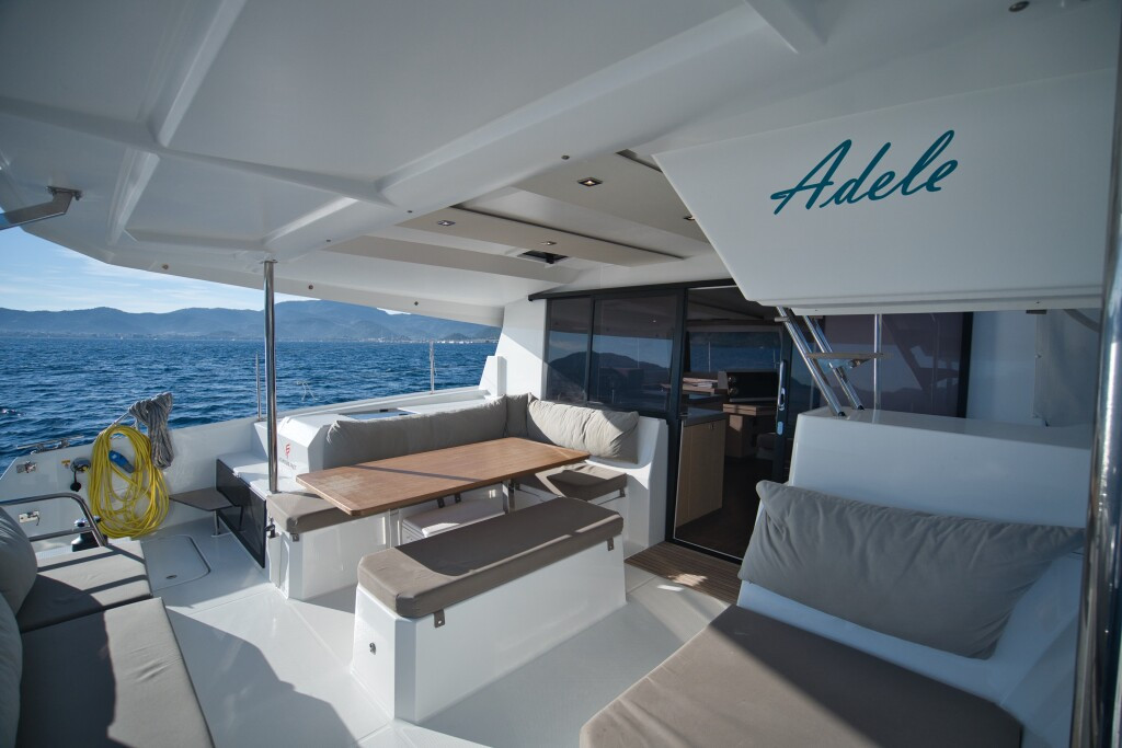 Yacht FOUNTAINE PAJOT - Astrea 42 "Adele"