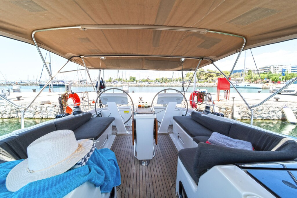 Yacht HANSE - 458 "Kiveli"