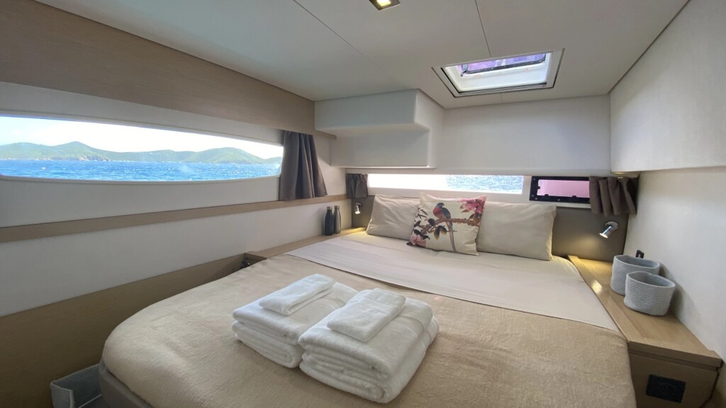 Yacht FOUNTAINE PAJOT - Fountaine Pajot Saba 50 - 5 + 2 cab. "Purpose"