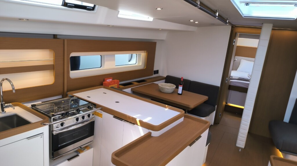 Yacht BENETEAU - First 53 "Oktana"