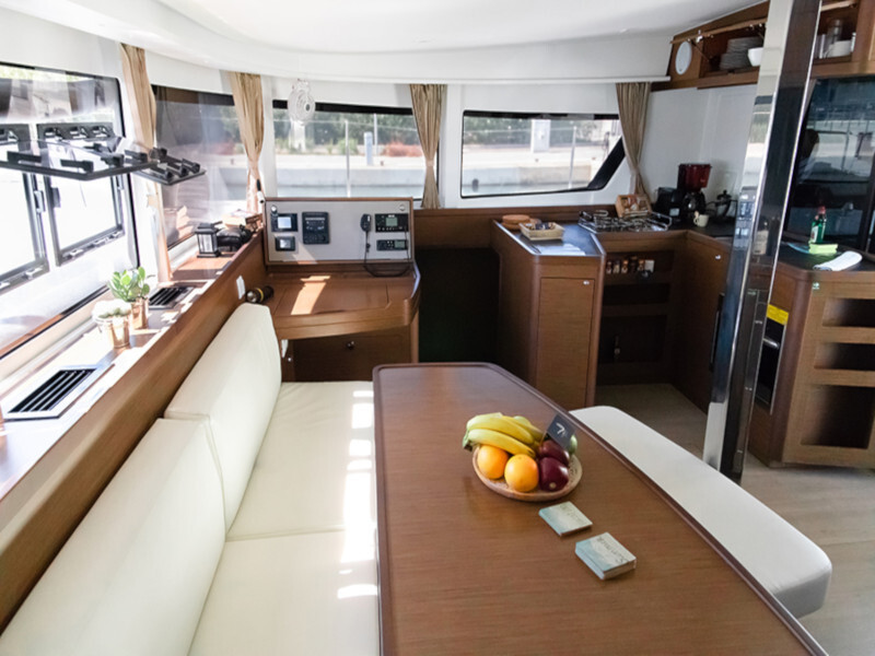 Yacht LAGOON - 42 "Dioni"