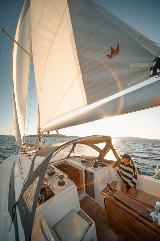 Yacht BAVARIA - C42 "Fiona"