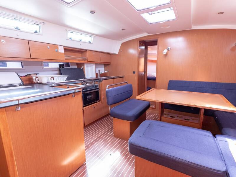 Yacht BAVARIA - Cruiser 45 "Bimba Matta"