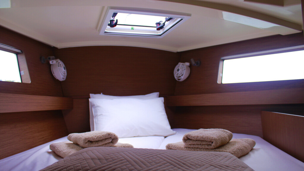 Yacht BENETEAU - Oceanis 41.1 "Diamanti I"