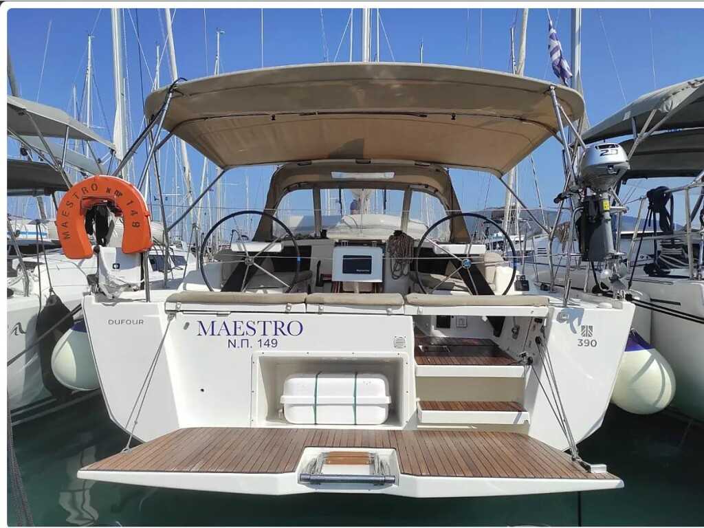 Yacht DUFOUR - 390 Grand Large "Maestro"