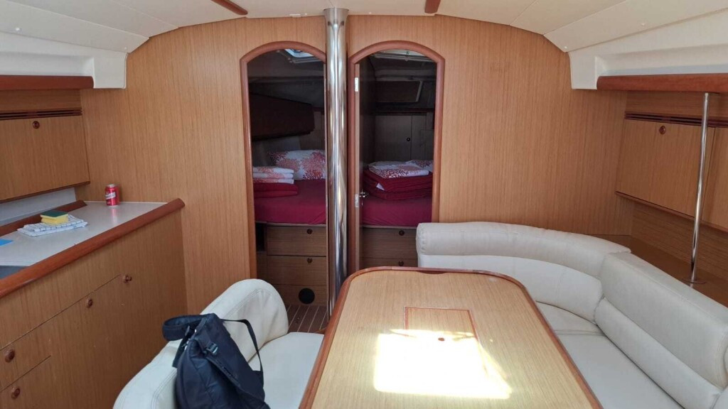 Yacht JEANNEAU - Sun Odyssey 45 "Sea Dream"