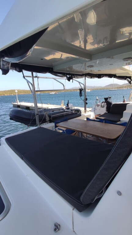 Yacht LAGOON - 42 "Loki"