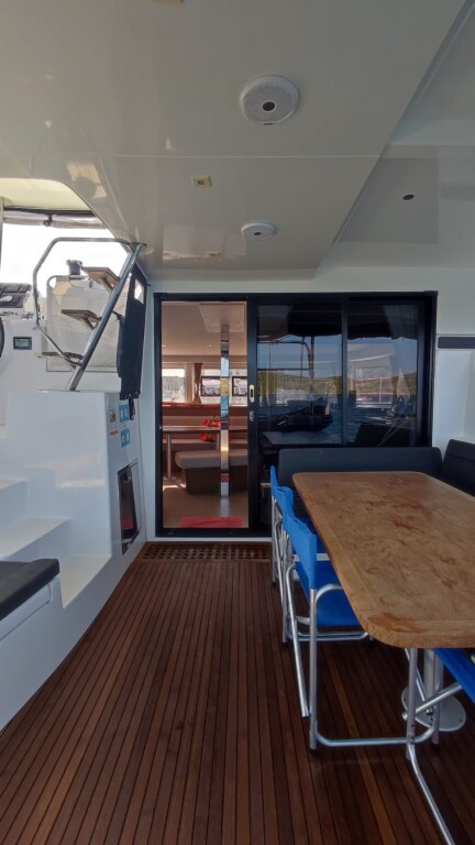 Yacht LAGOON - 42 "Loki"