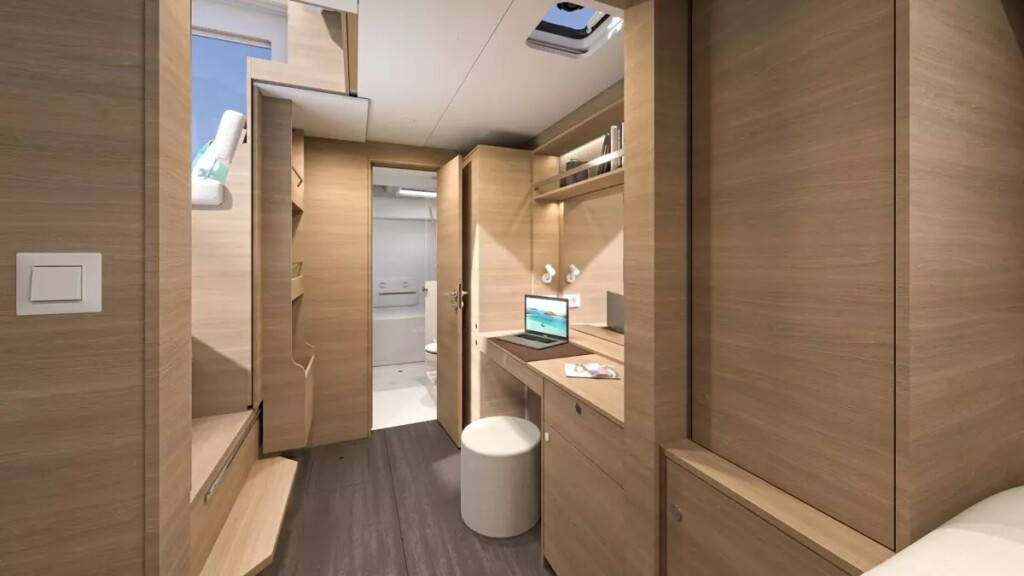 Yacht LAGOON - 380 "Blue Willi"