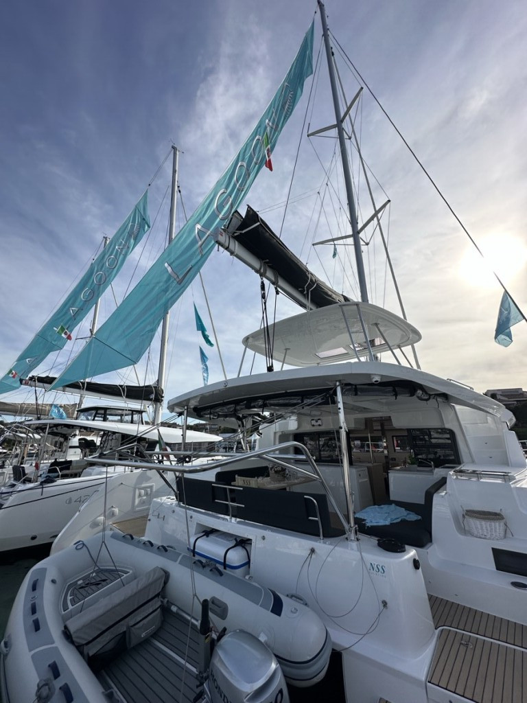 Yacht LAGOON - 46 "Granma"