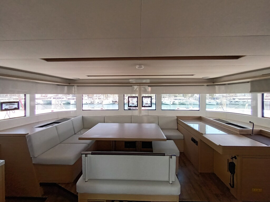 Yacht LAGOON - 51 "Achilleas"