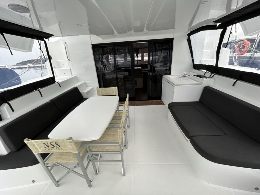 Yacht LAGOON - 51 "Sea Charme"