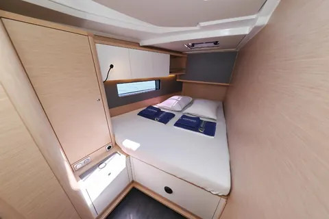 Yacht DUFOUR - 48 "Ocean Rose"