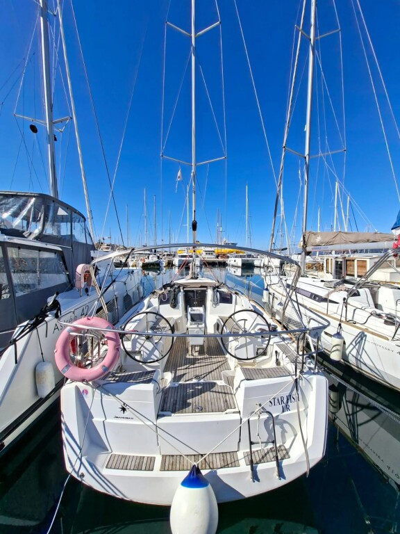 Yacht JEANNEAU - Sun Odyssey 389 "Star Fish"