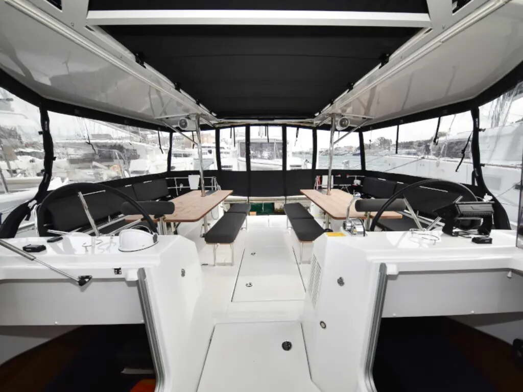 Yacht JEANNEAU - Sun Loft 47 "New Horizons"